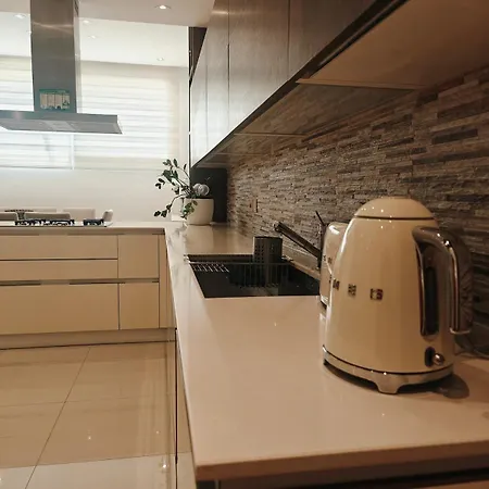 3 Bedroom Maisonette In Swieqi * Is-Swieqi